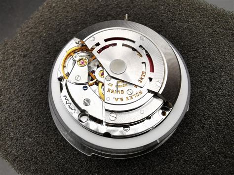 rolex 3035 movement|rolex 3035 hard to wind.